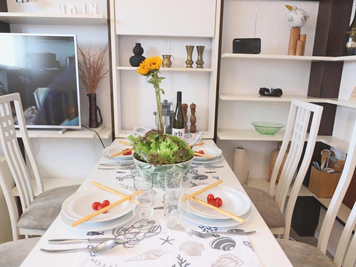 Einfaches 2-Zimmer-Appartement Mit Balkon. Westerland Bagian luar foto